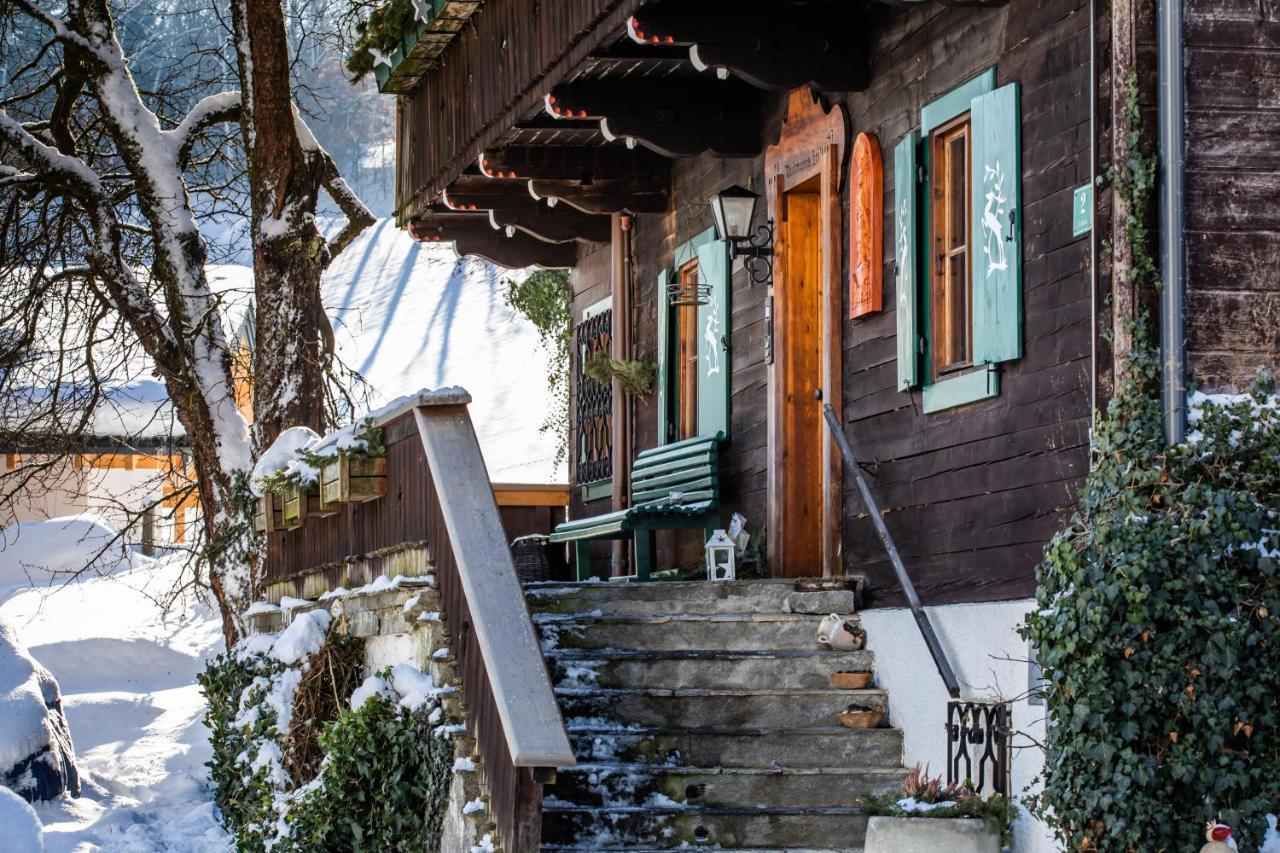 Haus Weidmannsheil - Wohnen Im Romantischen Forsthaus Werfen Esterno foto