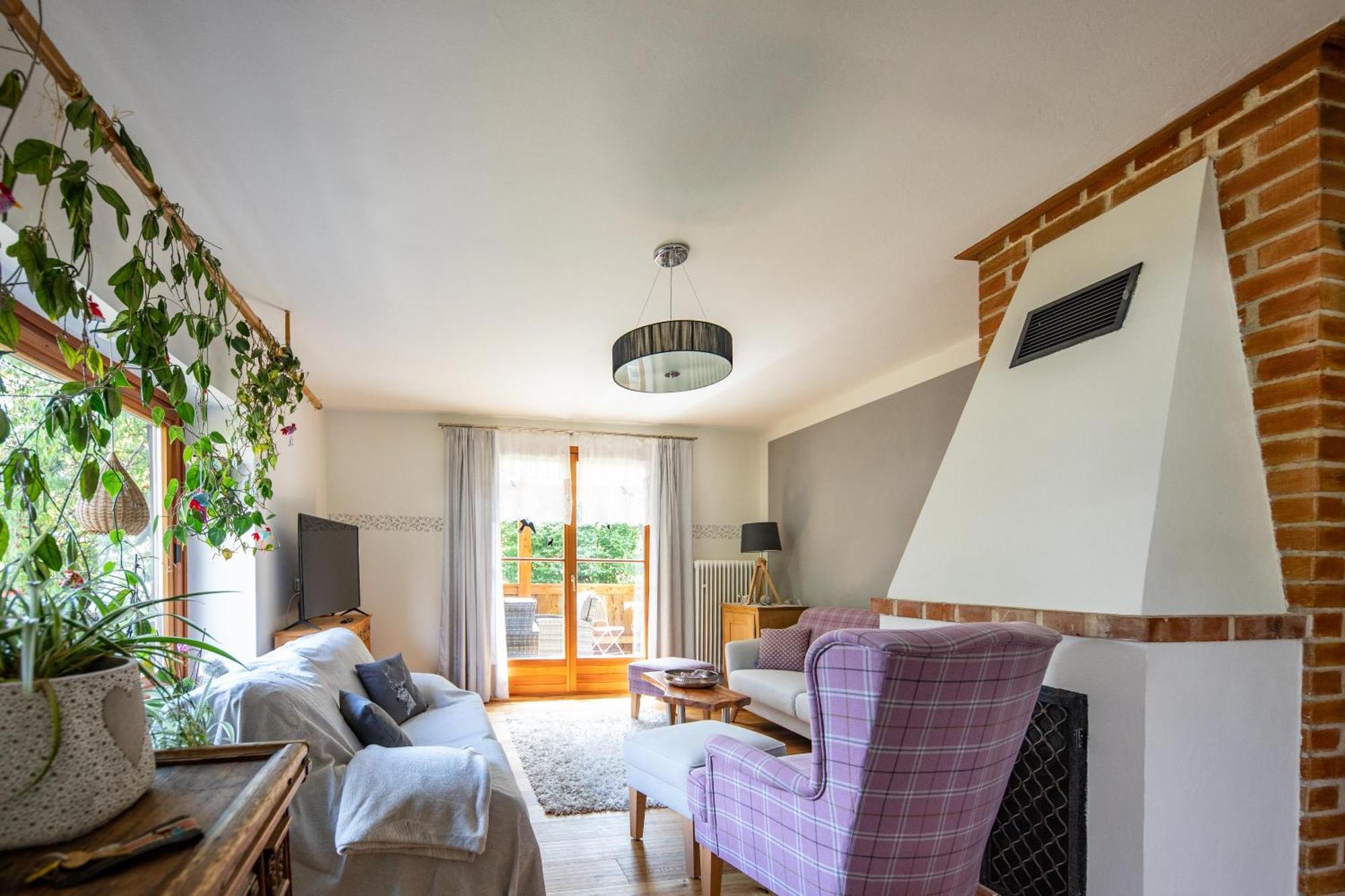 Haus Weidmannsheil - Wohnen Im Romantischen Forsthaus Werfen Esterno foto