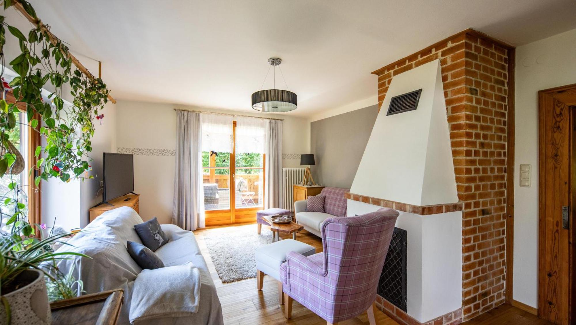 Haus Weidmannsheil - Wohnen Im Romantischen Forsthaus Werfen Esterno foto